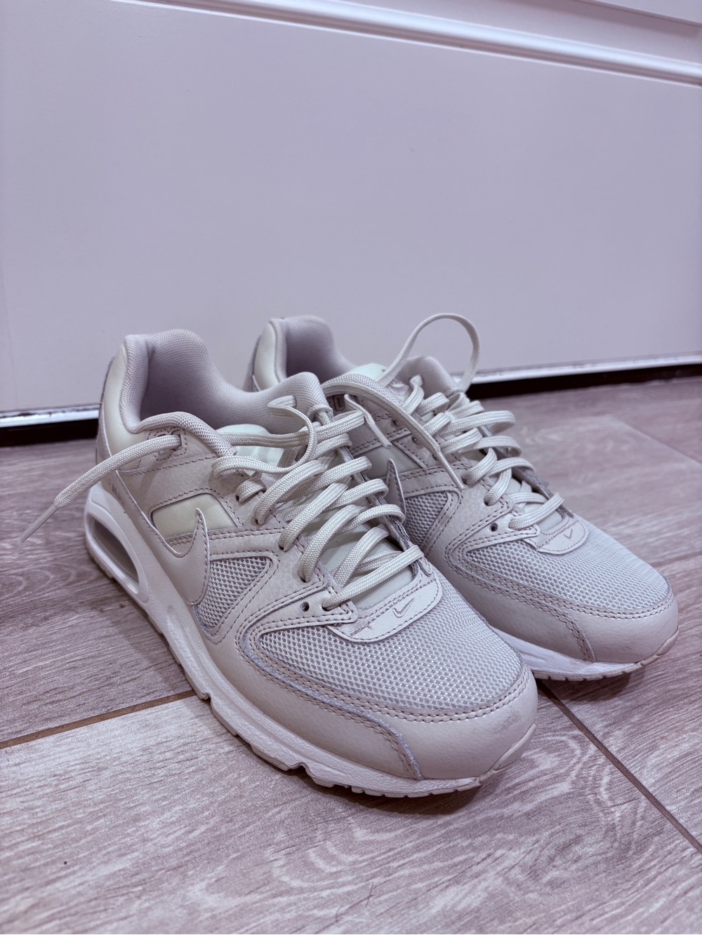 Nike Air Max Command
